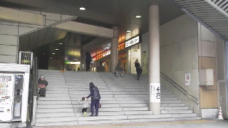最寄りの駅・上野駅浅草口